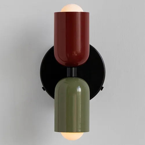 Moderne Doppelkopf Wandleuchte aus Eisen