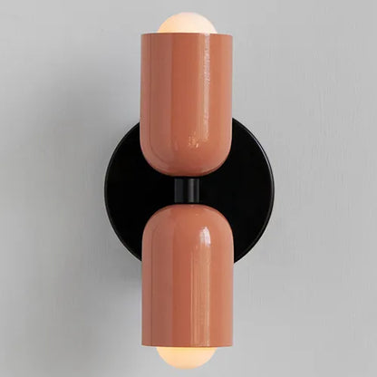 Moderne Doppelkopf Wandleuchte aus Eisen