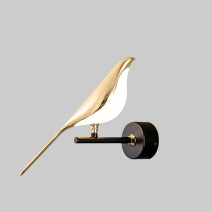 Moderne LED Wandleuchte mit Vogelmotiv