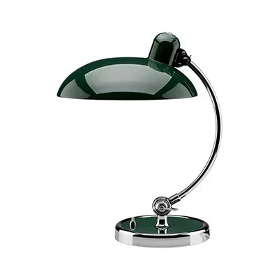 Moderne LED Tischlampe aus Metall Verchromt