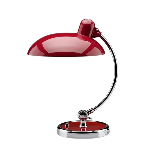 Moderne LED Tischlampe aus Metall Verchromt