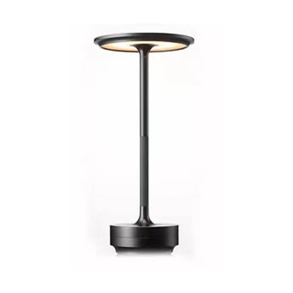 Minimalistische LED Tischlampe aus Aluminium