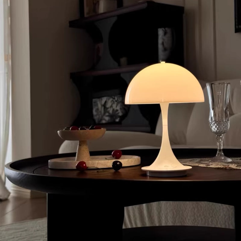 Kabellose LED Tischlampe aus Legierung mit Pilzschirmdesign