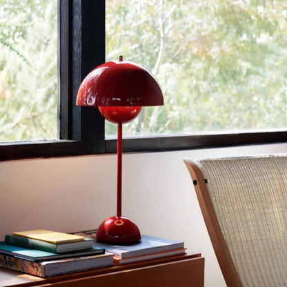 LED Tischlampe aus Legierung im Pilzdesign