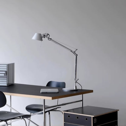 Verstellbare Tischlampe Industrie Stil
