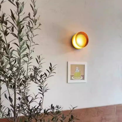 Moderne LED Wandleuchte aus Acryl