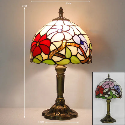 Tiffany Style LED Tischlampe aus Glas und Harz mit Buntglas Schirm